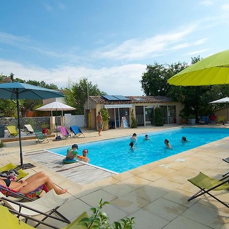 Gites La Bambouseraie Labeaume Exteriör bild